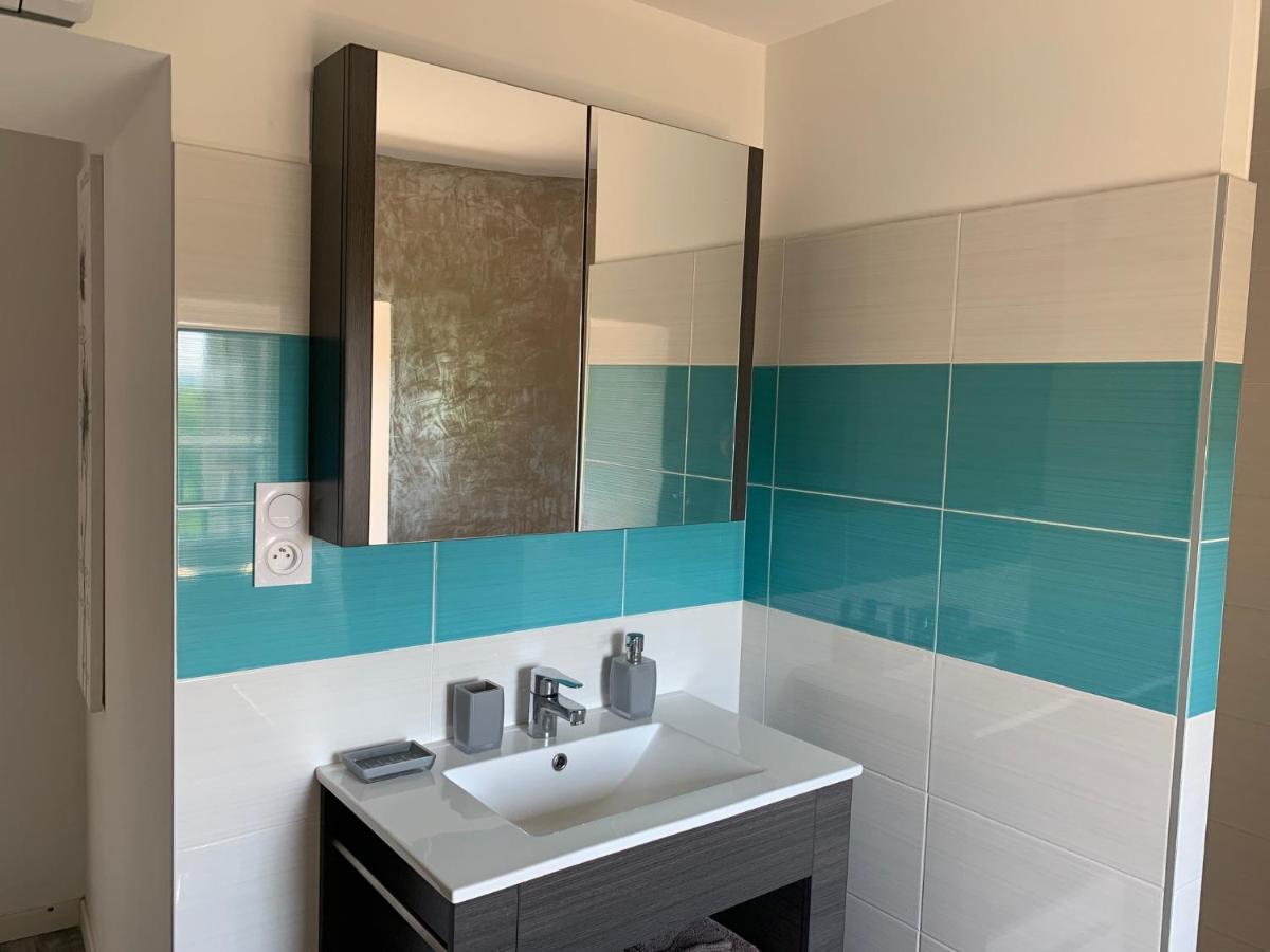 Chateau Emile Loubet - Appartement Marechal Foch La Bégude-de-Mazenc Zewnętrze zdjęcie